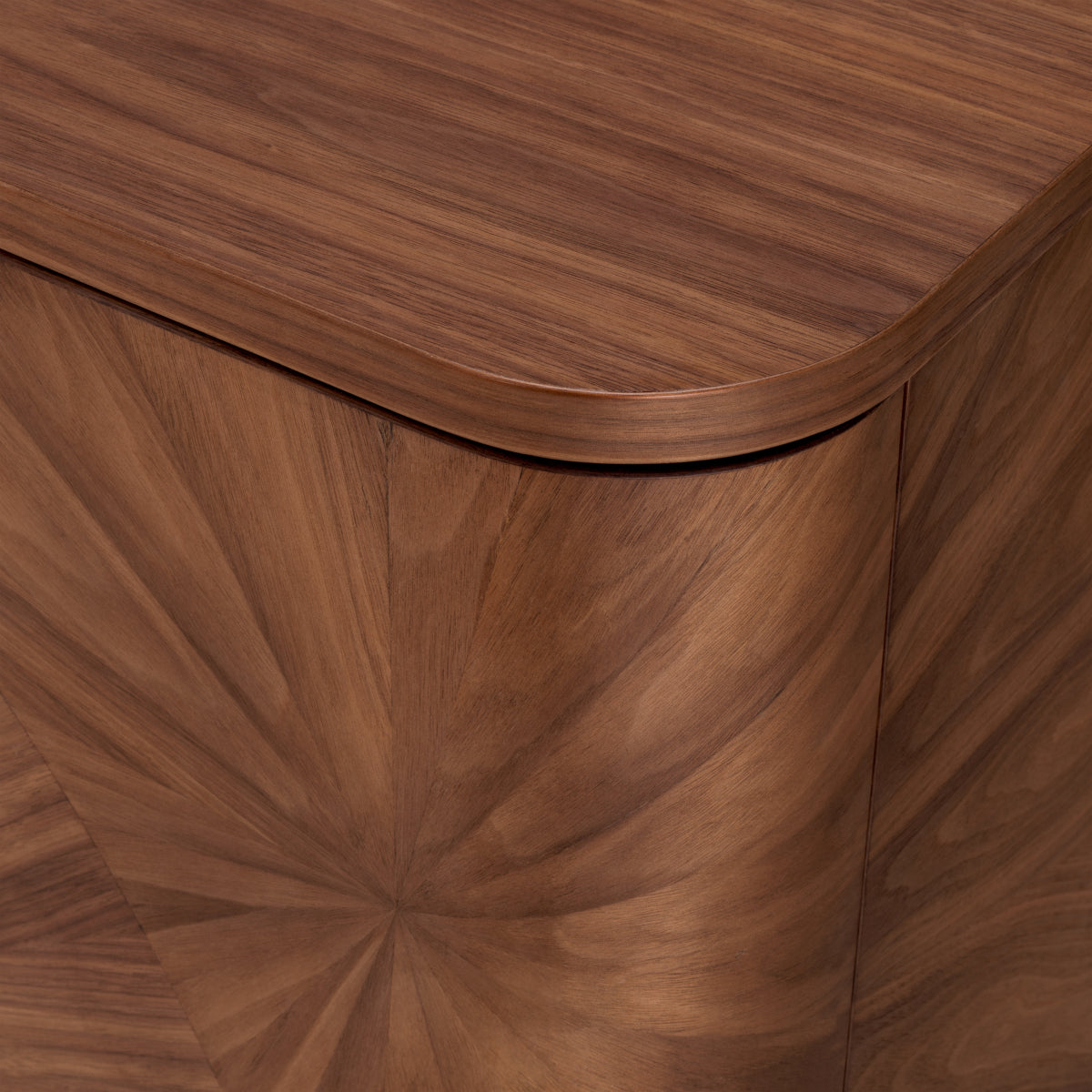 Dresser Rucello