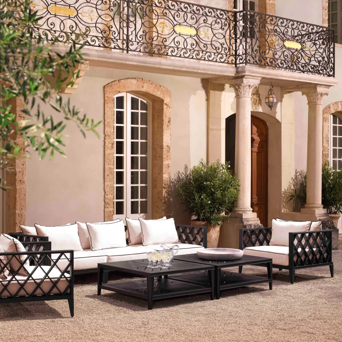 Outdoor Coffee Table Bell Rive square