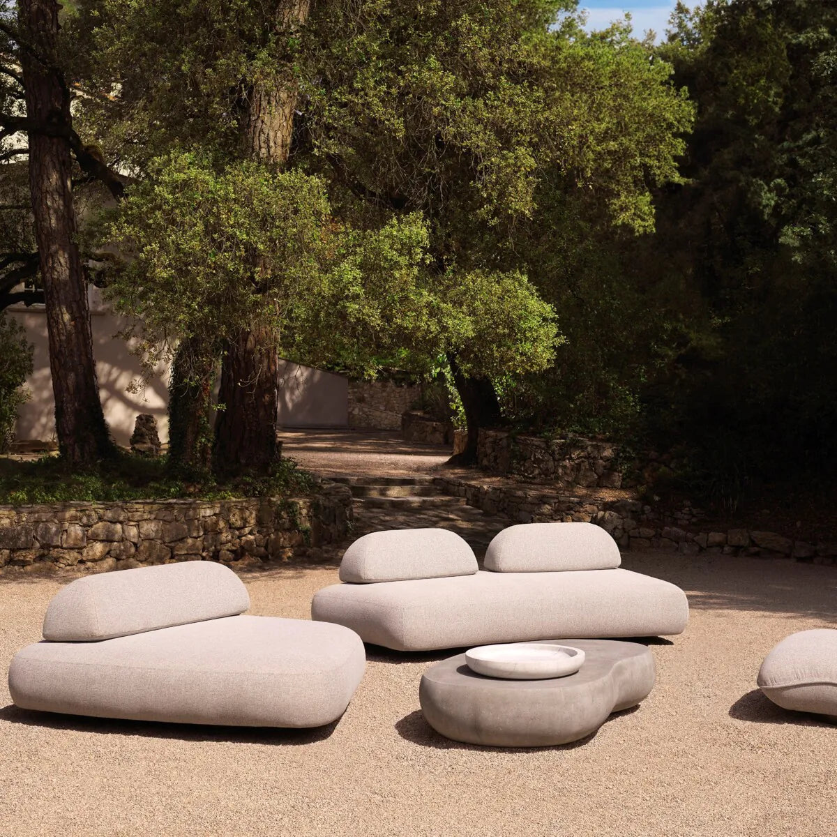 Outdoor Coffee Table Prime