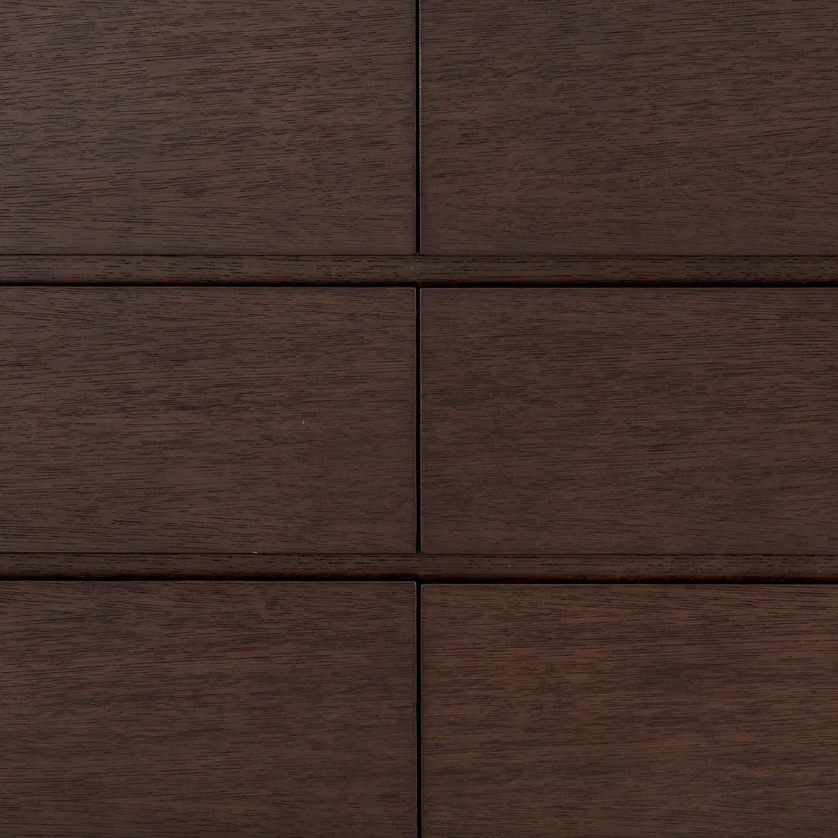 Dresser Camelot L