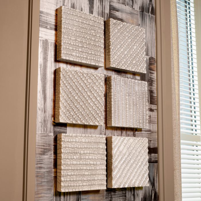 Wall Decoration Division diagonal