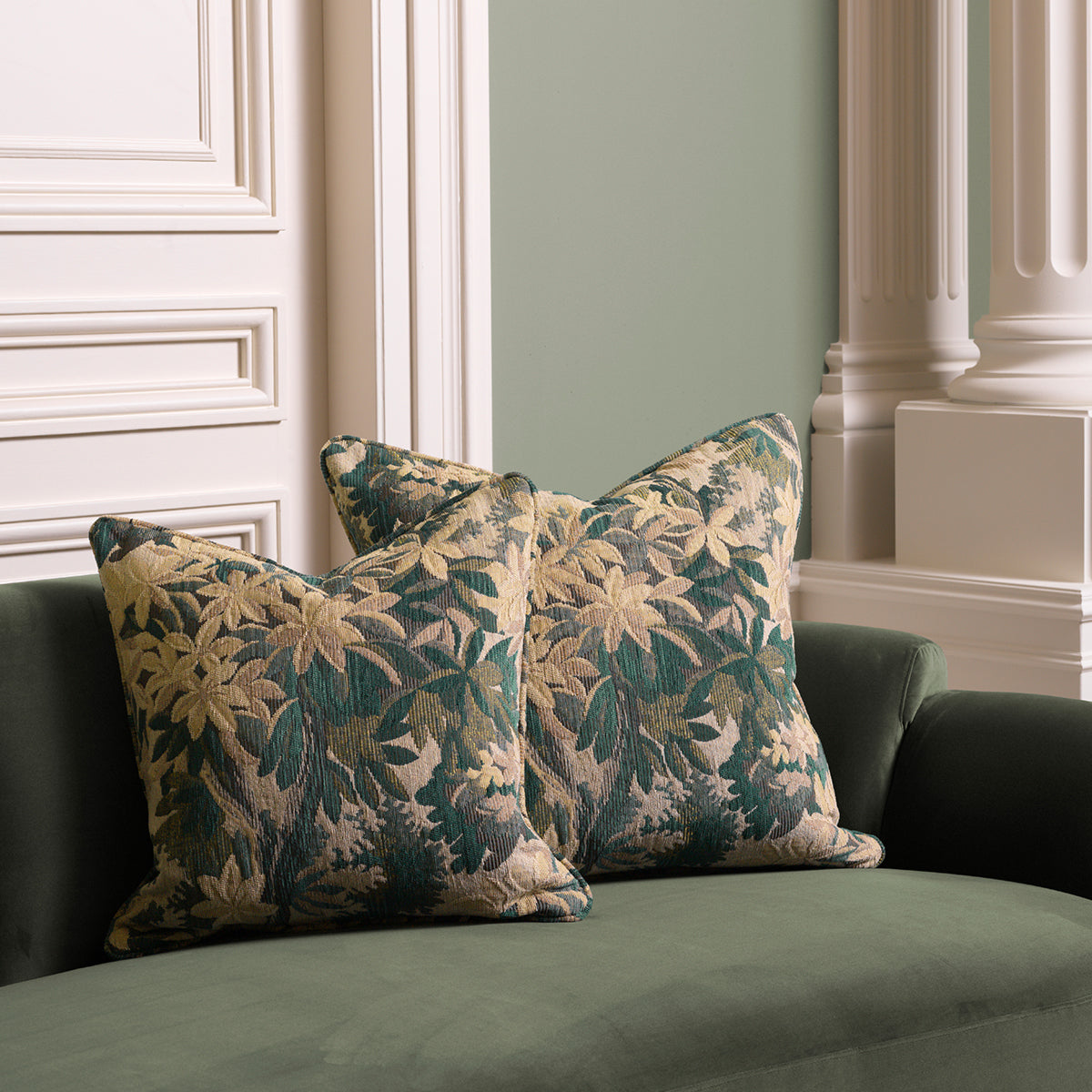 Cushion Marston L