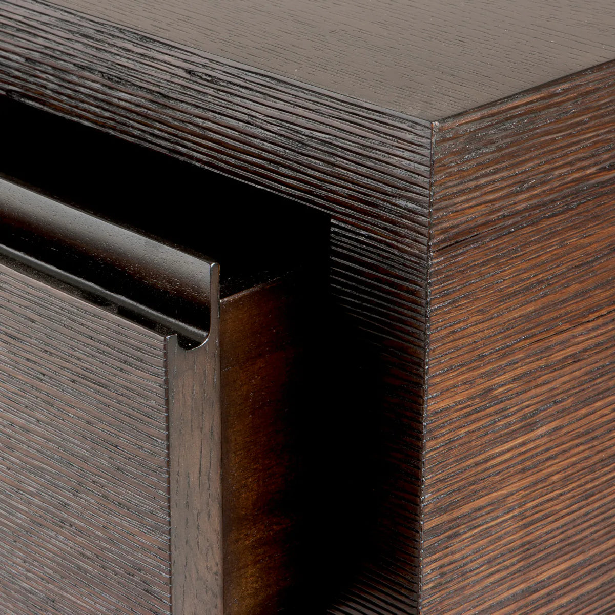 Dresser Crespi